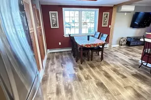 7 Central St, Saugus, MA 01906 - Photo 5