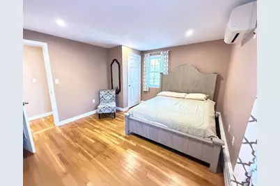 7 Central St, Saugus, MA 01906 - Photo 13