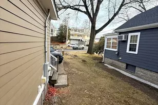 7 Central St, Saugus, MA 01906 - Photo 35