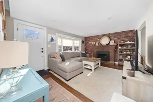 92 Doris Dr, Weymouth, MA 02191 - Photo 3