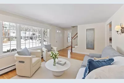 82 Ash St, Concord, MA 01742 - Photo 9