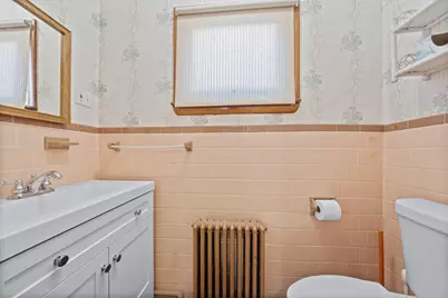 3 Horton Pl, Milton, MA 02186 - Photo 15