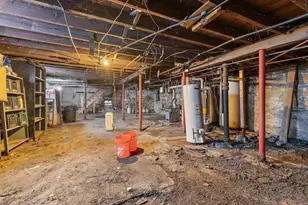 25 Mckinley Rd, Worcester, MA 01605 - Photo 33