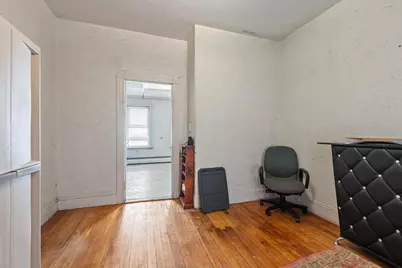 25 McKinley Rd, Worcester, MA 01605 - Photo 17