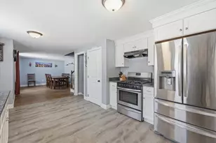 68 Beech St, Bridgewater, MA 02324 - Photo 7