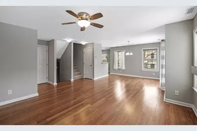 311 Gazebo Cir #311, Reading, MA 01867 - Photo 3