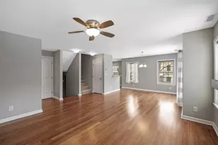 311 Gazebo Cir, Reading, MA 01867 - Photo 3