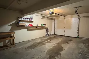 124 Tennis Plaza Rd, Dracut, MA 01826 - Photo 15