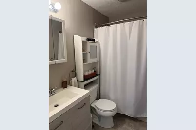 124 Tennis Plaza Rd #21, Dracut, MA 01826 - Photo 7