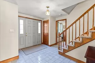 260 Boxwood Ln, Bridgewater, MA 02324 - Photo 3