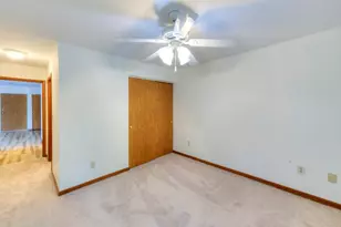 340 Sunderland Rd, Worcester, MA 01604 - Photo 21