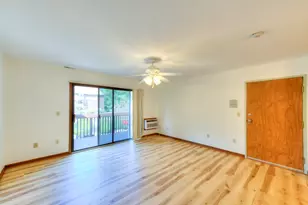 340 Sunderland Rd, Worcester, MA 01604 - Photo 7