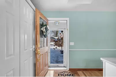 44 Llewellyn Dr, Westfield, MA 01085 - Photo 9