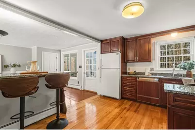 62 Wildwood Dr, Bedford, MA 01730 - Photo 13