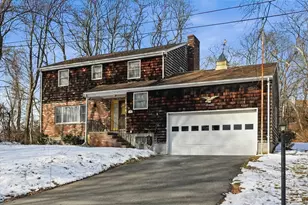 28 Surrey Rd, Salem, MA 01970 - Photo 1