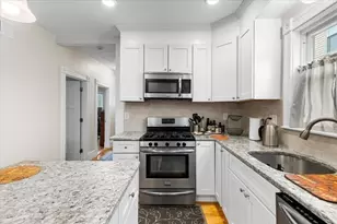 77 Fremont St, Somerville, MA 02145 - Photo 13