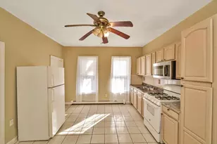 189 N Warren Ave, Brockton, MA 02301 - Photo 5