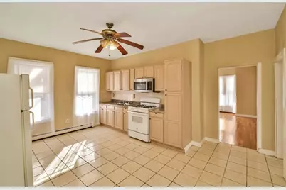 189 N Warren Ave #1, Brockton, MA 02301 - Photo 7