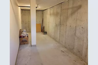 45 Cross St #19, Medford, MA 02155 - Photo 31