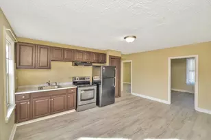 189 N Warren Ave, Brockton, MA 02301 - Photo 5