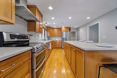 8 Ridgefield Rd, Norfolk, MA 02056 - Photo 7