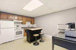 16 Richards Ave, North Attleboro, MA 02760 - Photo 3