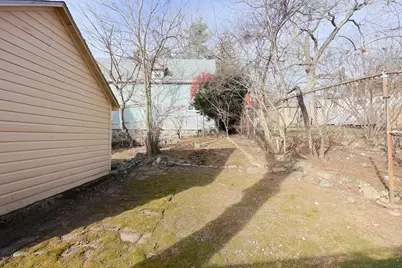 17 Oakledge St, Arlington, MA 02474 - Photo 25