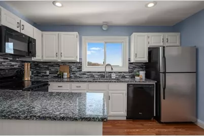 6 Arthur St #3, Salem, MA 01970 - Photo 7