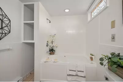 6 Arthur St #3, Salem, MA 01970 - Photo 15