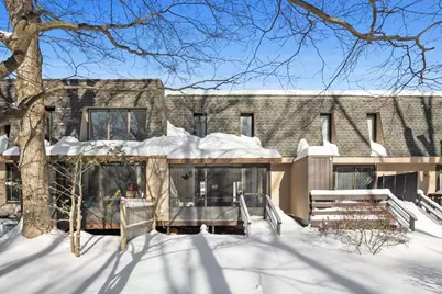 16 Grove Sq #16, Randolph, MA 02368 - Photo 15