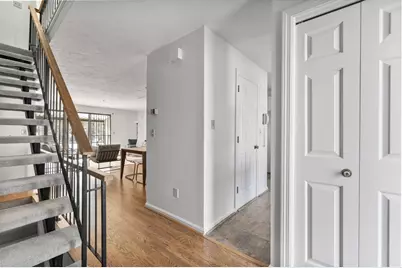 16 Grove Sq #16, Randolph, MA 02368 - Photo 9