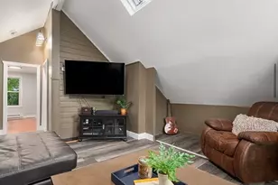 248 Somerset Ave, Taunton, MA 02780 - Photo 13