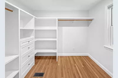 82 Pleasant St, Westford, MA 01886 - Photo 23