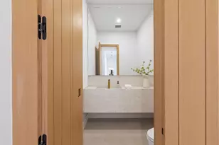 28 Cottonwood Rd, Newton, MA 02459 - Photo 9