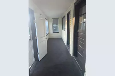 35 Winter Street, Fitchburg, MA 01420 - Photo 25