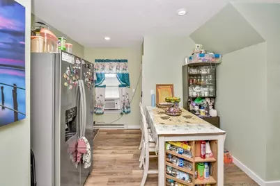 35 Newcomb Pl, Taunton, MA 02780 - Photo 7