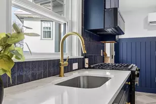 12 Carver Rd, Watertown, MA 02472 - Photo 9