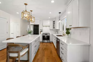 718 Main St, West Newbury, MA 01985 - Photo 7