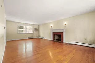 16 Briarwood Ave, Reading, MA 01867 - Photo 5