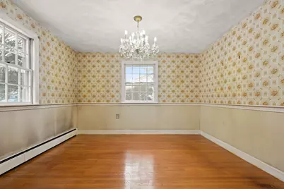 16 Briarwood Avenue, Reading, MA 01867 - Photo 7