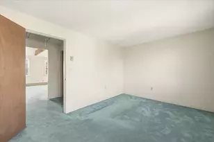 87 Victoria Heights Rd, Boston, MA 02136 - Photo 23