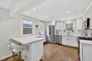 21 Woodside Rd, Billerica, MA 01862 - Photo 5