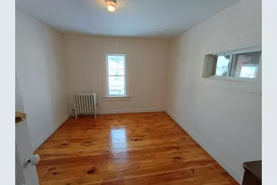 292 Wilder St #2, Lowell, MA 01851 - Photo 9