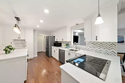 26 Wentworth Rd, Canton, MA 02021 - Photo 9