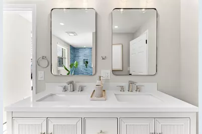 50 Clifford St, Boston, MA 02119 - Photo 9