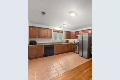 18 Edinboro, Brockton, MA 02301 - Photo 7