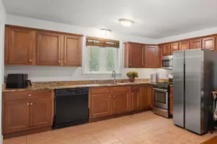 18 Edinboro, Brockton, MA 02301 - Photo 7