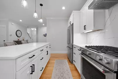 41 Lowell St, Woburn, MA 01801 - Photo 7