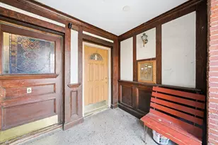 8 Humboldt Ave, Boston, MA 02119 - Photo 39