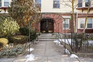 8 Humboldt Ave, Boston, MA 02119 - Photo 35